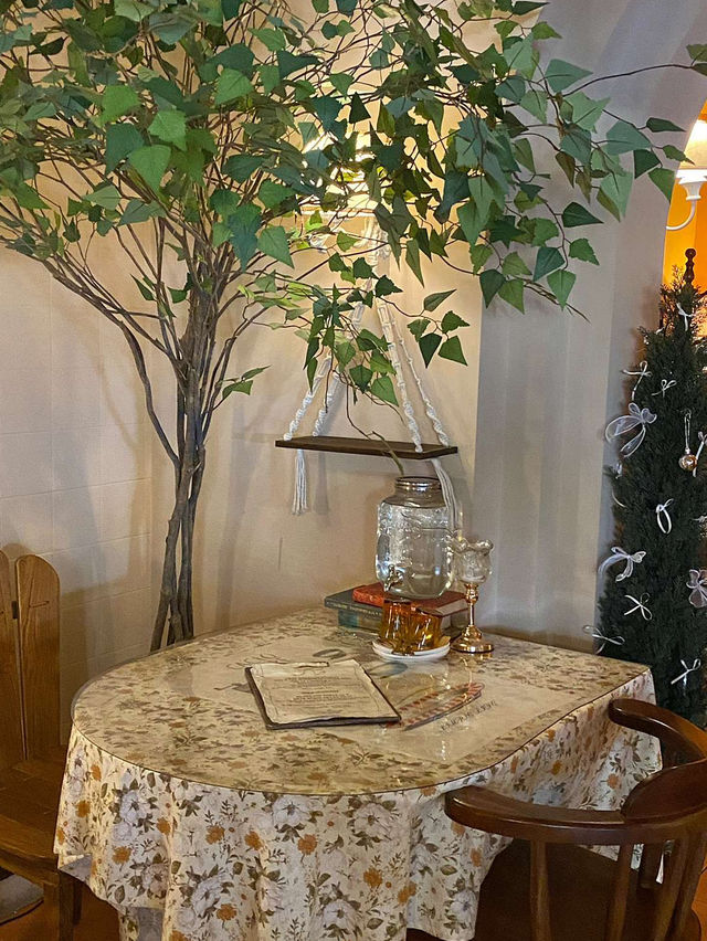 강남 감성 예쁜 카페 추천해요🍃🖌️플르서라구뜨브런치