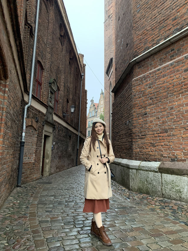 St. Mary’s Basilica: An Artistic Marvel in Gdańsk
