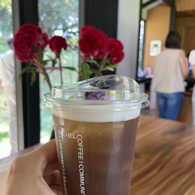 คาเฟ่ Rachel coffee and community @Cypress Lanes