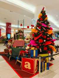 Holiday Wonderland Awaits at Paradigm Mall