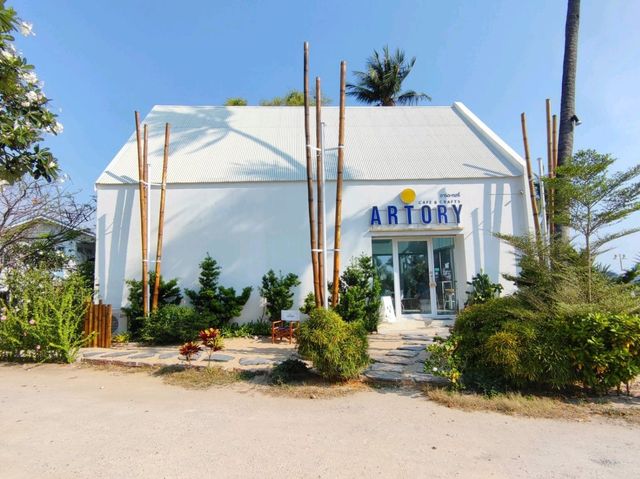 Artory cafe and crafts คาเฟ่บางแสน ชลบุรี