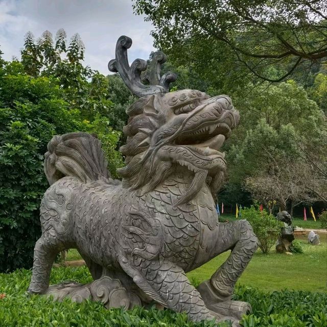 🚗 韶關. 東華禪寺+天王山韋馱菩薩