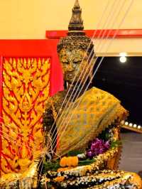 วิหารเจ้าแม่กวนอิม วัดเพชรสุวรรณ : เพชรบุรี