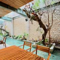 Whispers of Elegance: Experience Umanari Cafe