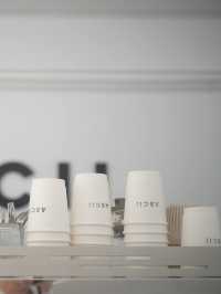 ASCII Coffee : คาเฟ่มินิมอลสีขาวดำ จันทบุรี