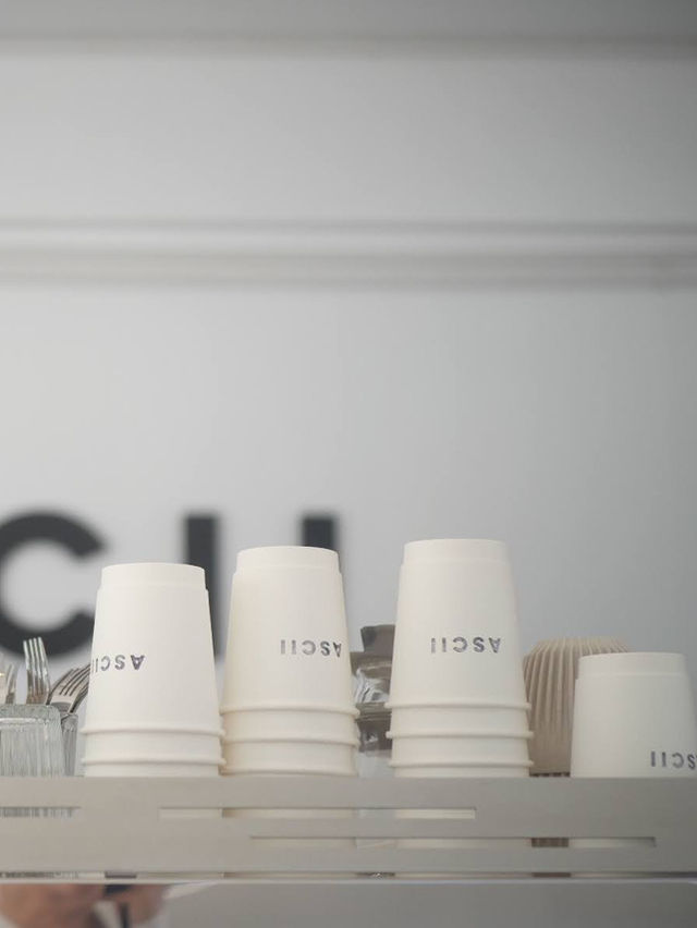 ASCII Coffee : คาเฟ่มินิมอลสีขาวดำ จันทบุรี