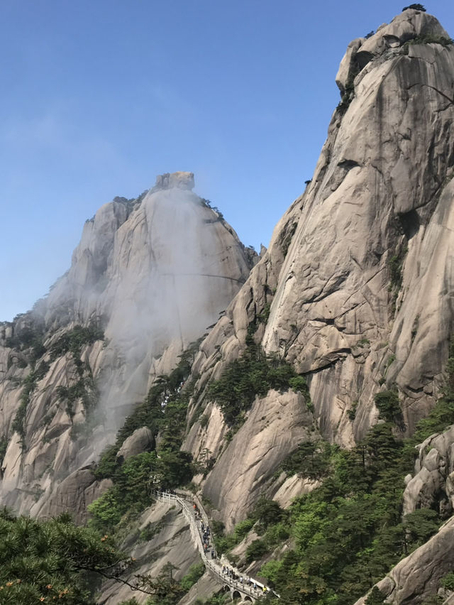 黃山 雲海仙境⛰️，人間值得！