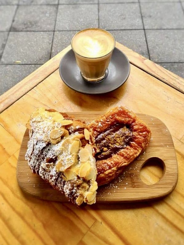 Bostons Espresso - Cafe