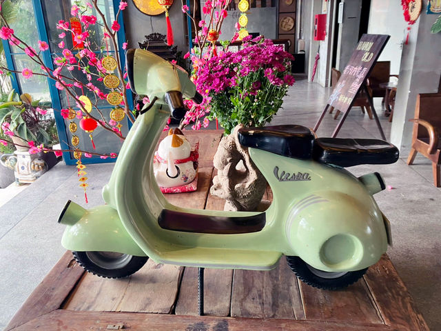 越南🇻🇳會安Ha Noi Old餐廳 「雞迷路」吃了不迷路