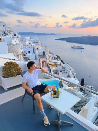 Once in Santorini with the Dream Destination