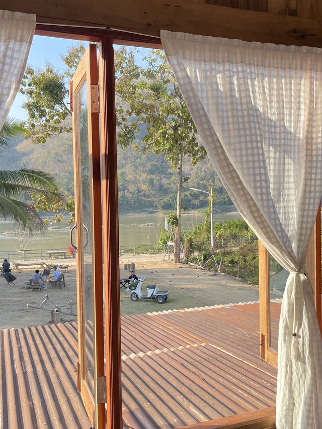 คาเฟ่ลับ @เชียงคาน 🏕️