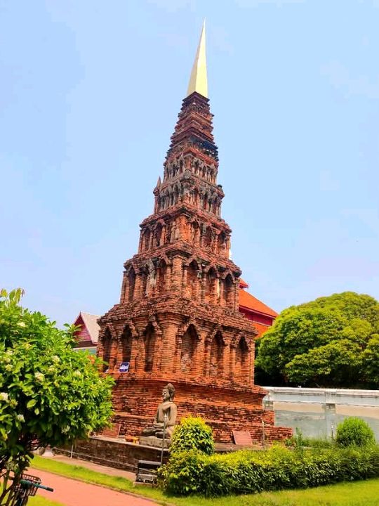 วัดคู่บ้านคู่เมืองลำพูน วัดพระธาตุหริภุญไชย✨️