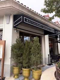 The Cheesecake Factory 🍰🧀 – สายชีสเค้กต้องมา!