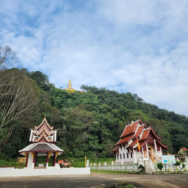 【チェンライ】🇹🇭 シーナカリン サースティット マハーサンティキリー 寺院