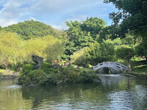 【橋本シャーン】Makuhari Gardenwalk Zhishan Garden | Trip.com Taipei