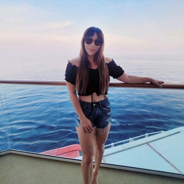 Sailing into Paradise: A Dreamy Escape Aboard Genting Cruise
