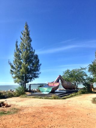 The Stunning Landscape @Rusamilae Beach