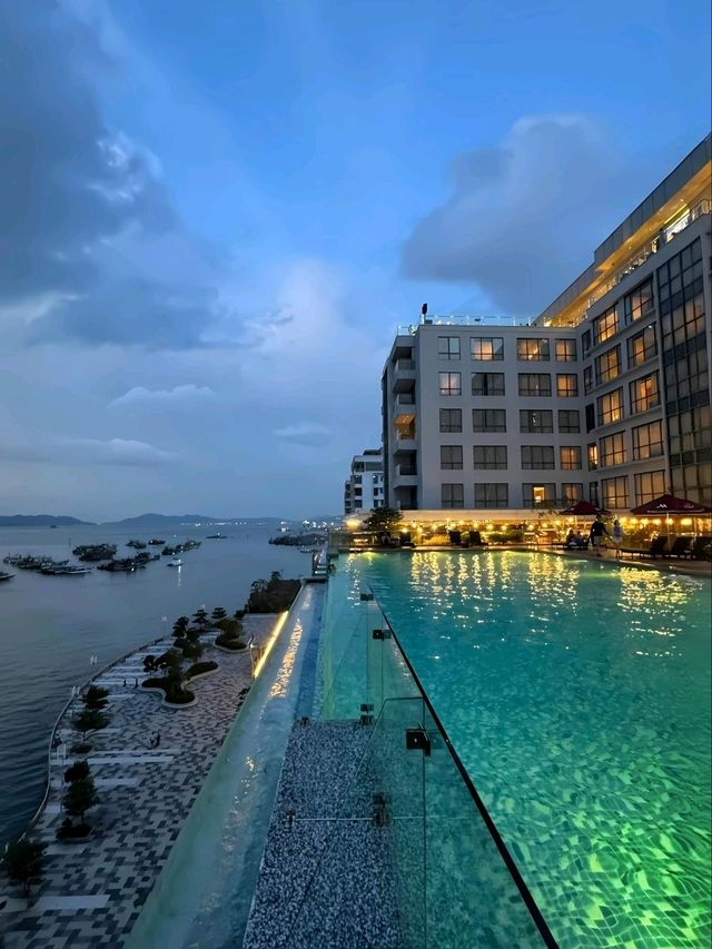Pure Bliss at Kota Kinabalu Marriott Hotel, Luxury, Comfort & Stunning Sunsets. 