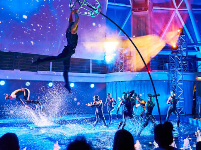🚢⚓ Legend of the Seas Review: A Classic Cruise Experience!
