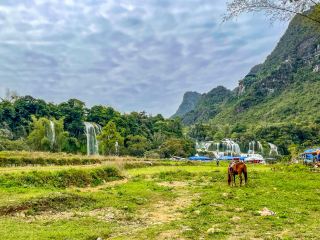 The largest waterfall in Guishan River..