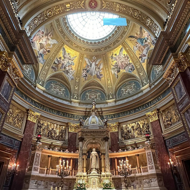 ⛪ A Divine Day at St. Stephen’s Basilica: Budapest’s Crown Jewe