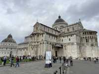 Leaning Tower of Pisa: Italy’s Most Iconic Tilt with Timeless Charm