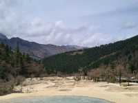 Huanglong in May: Still not at its full beuty