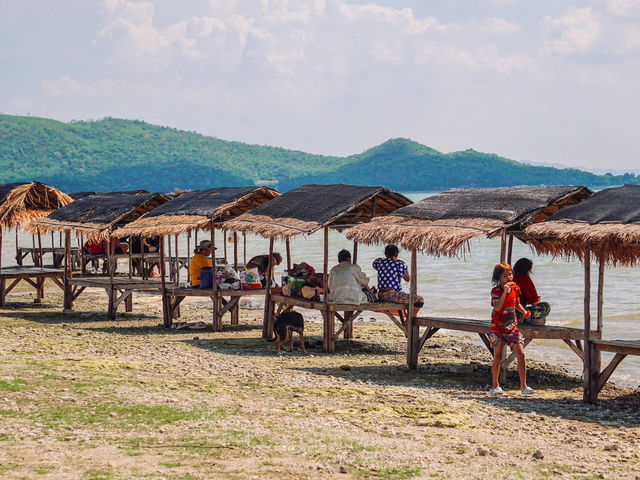 บ้านมะนาวหวาน สถานที่เล่นน้ำ ลพบุรี