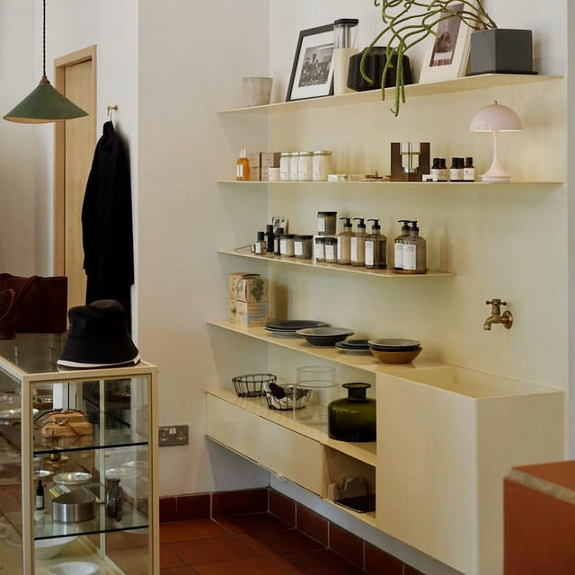 Refined Simplicity at Gather Singapore