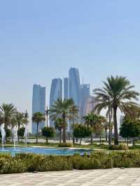 A Day in Abu Dhabi – Palaces, Panoramas & Pure Grandeur