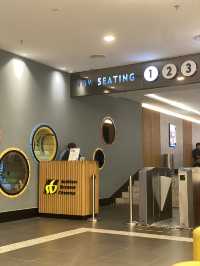 Big Screens: A Chill Day in Puchong