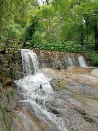 วัดผาลาดวัดสวยกลางป่าท่ามกลางธรรมชาติ เชิงดอยสุเทพ