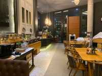 "Hatyai Signature Hotel: A Tranquil Retreat with Warm Hospitality"