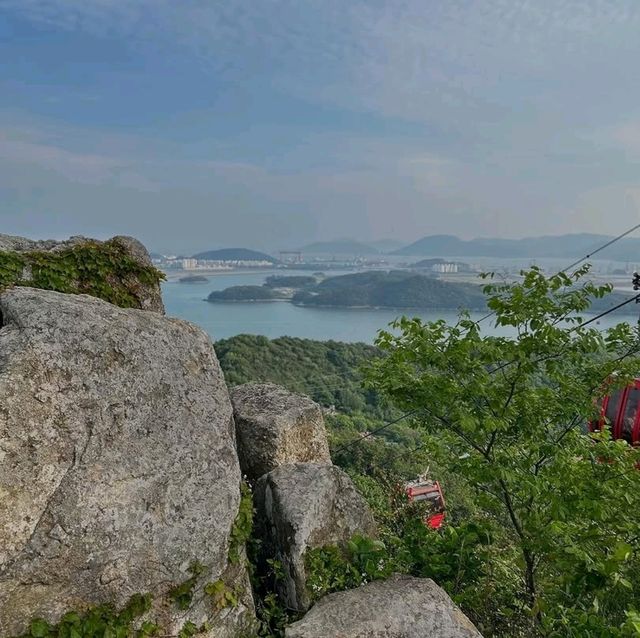 Easy Trails, Big Views