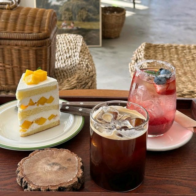 Gonggam Cafe