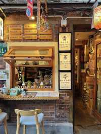 Creative Corners on a Budget: My Stroll Through Tianzifang, Shanghai