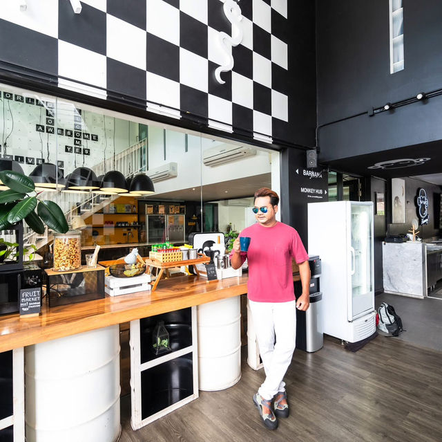 Blu Monkey Hub & Hotel Phuket 
