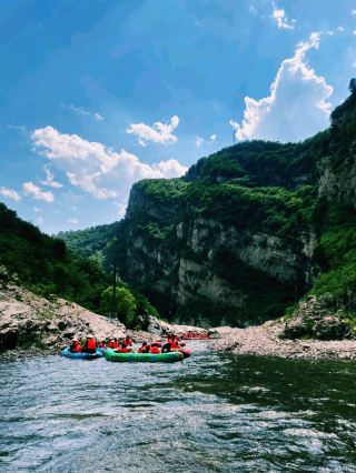 Travel Guide to Xinglong Honghe Rafting