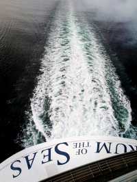 Cruising & Snoozing: The Art of Doing Less at Sea