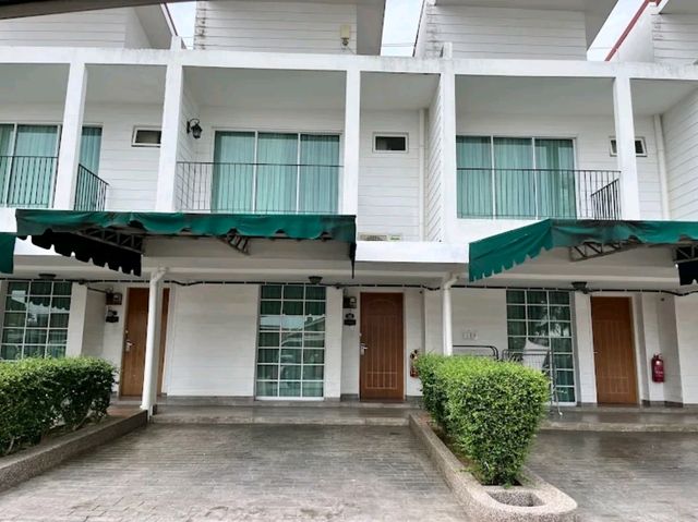 “Tasik Villa Resort – Your Lakefront Family Villa Escape in Port Dickson”