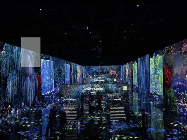 Busan's ARTE MUSEUM: A Visually Stunning Experience! ✨🎨
