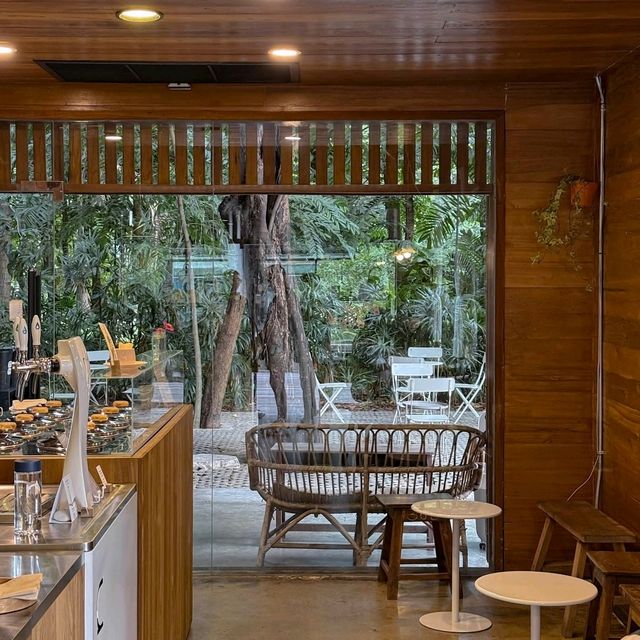 Little Tree Grocery 🥤🥯🍃
