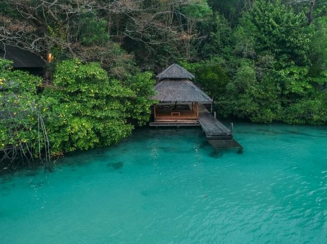 Captian Hook Resort 