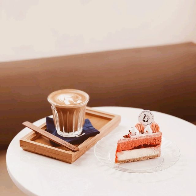 Muzi Matcha Cafe