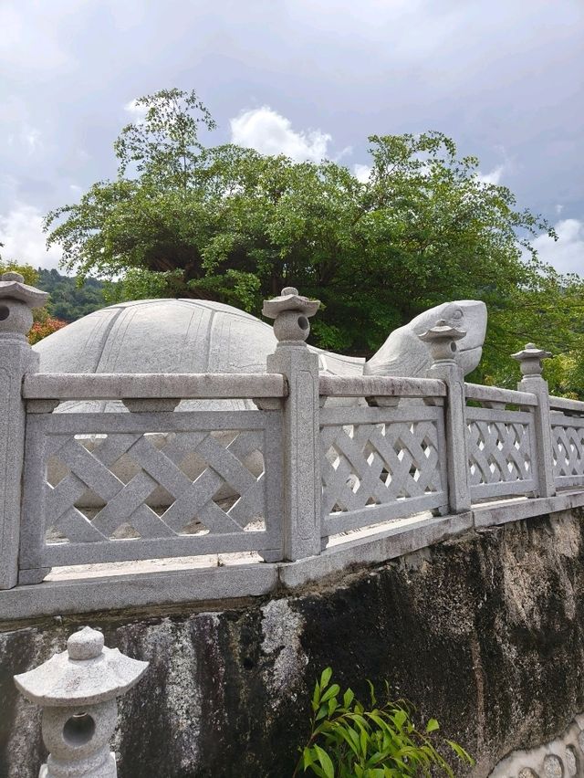 A Calm and Beautiful Temple Visit in Penang