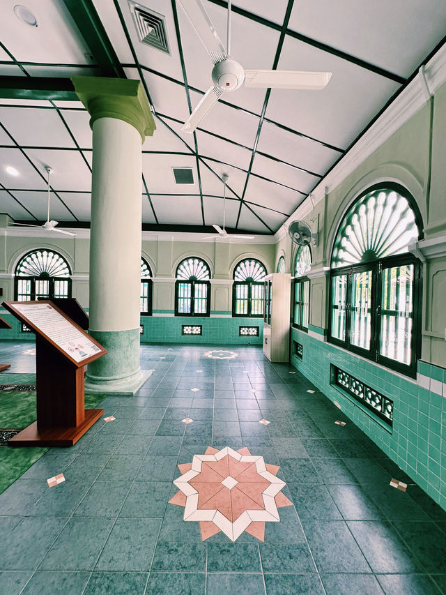 Timeless Tranquility at Masjid Jamae (Chulia) ⛩️🕌