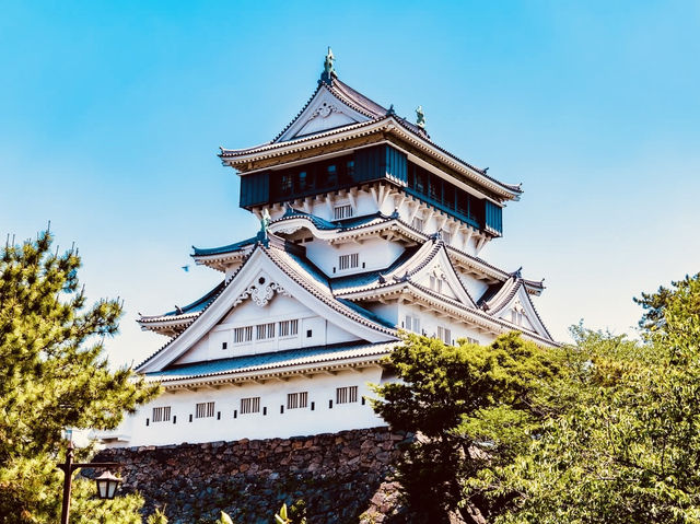 Solo Traveler's Guide to Kitakyushu: Fukuoka's Industrial Charm Meets Natural Beauty** 🏭🌉
