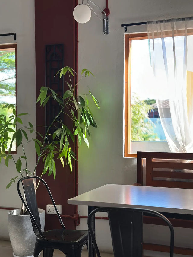 Batam’s Sweet Escape: Welcome to Jills Cafe
