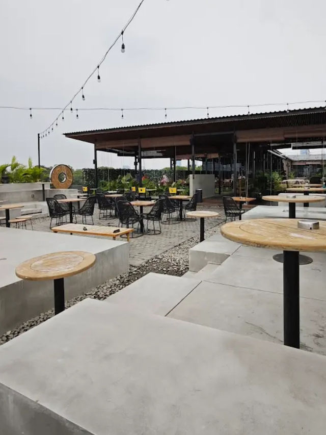 Menanti Senja Batam