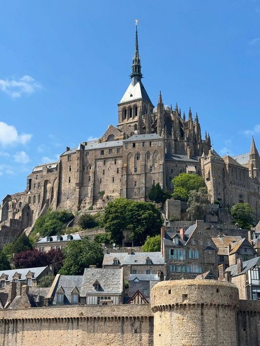 🏰🌊 Mont Saint Michel หมู่บ้านในฝัน ที่ลอยกลางน้ำ